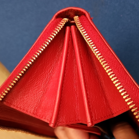 YSL Long Zippy Wallet, Firm price - Picture 8 of 12